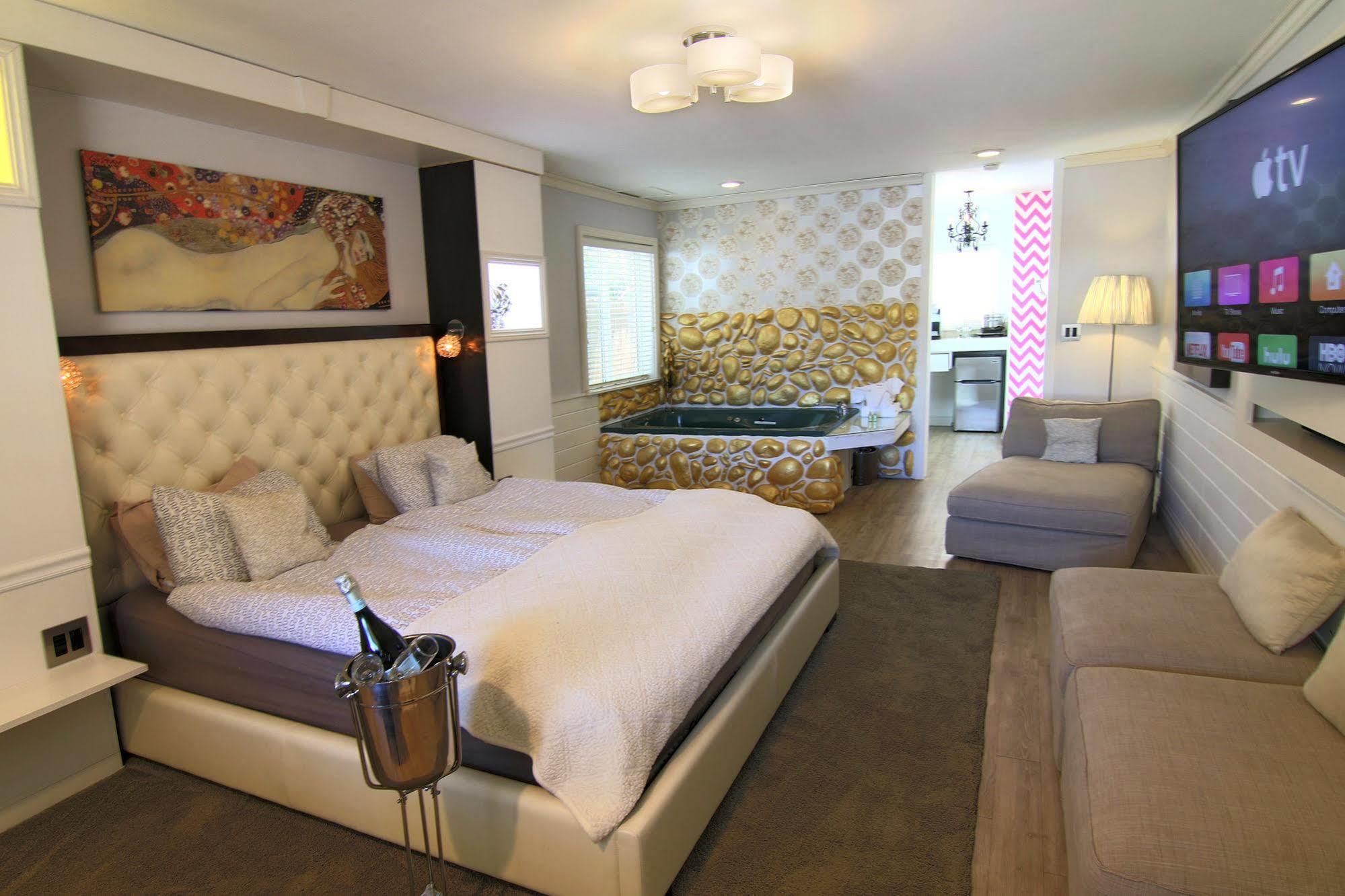 Big Bear Spa Suites Біг-Бер-Лейк Екстер'єр фото